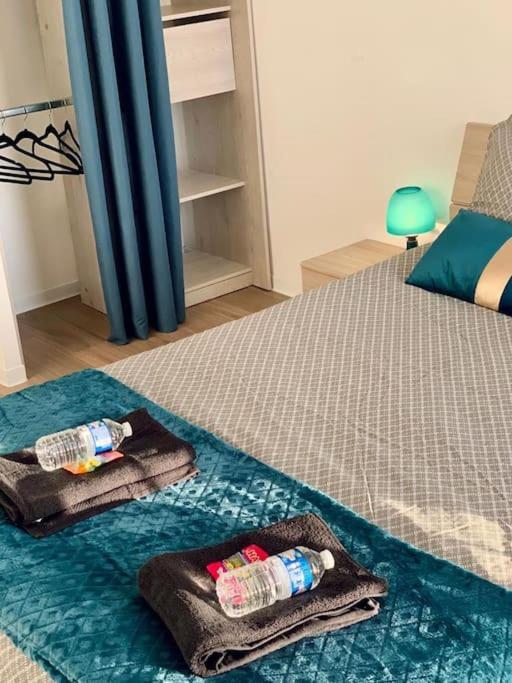 Ferienwohnung Pourquoi Notre T3 Avec Parking Est Pour Vous ? Lille Exterior foto